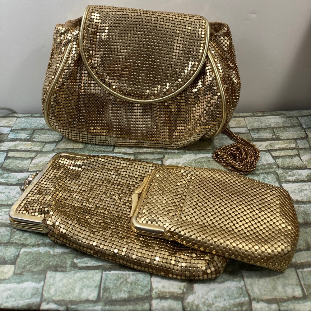 Whiting & Davis gold handbag with 2 smaller purses